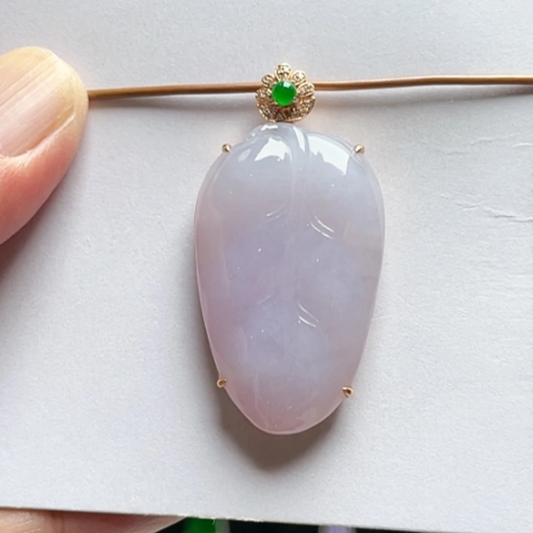 【闪购商品】吊坠(不含链)18K金镶嵌翡翠
