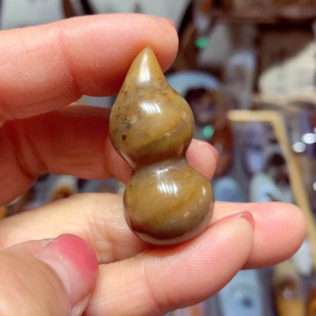 玛瑙/玉髓颈饰未镶嵌有痕