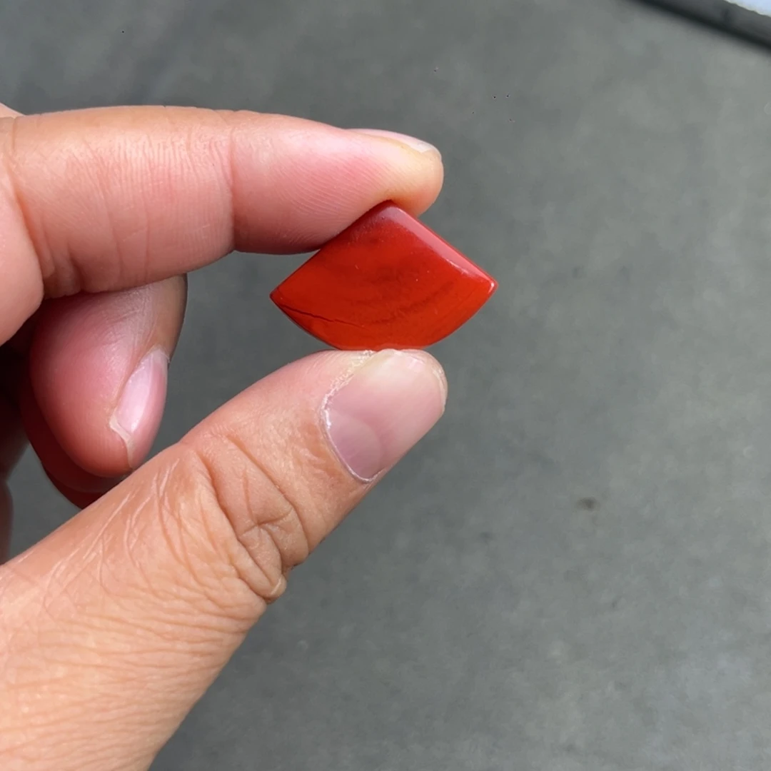 南红玛瑙合金颈饰