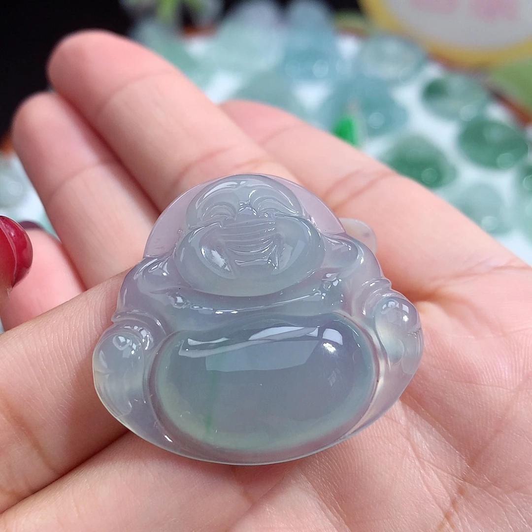 翡翠未镶嵌颈饰佛公