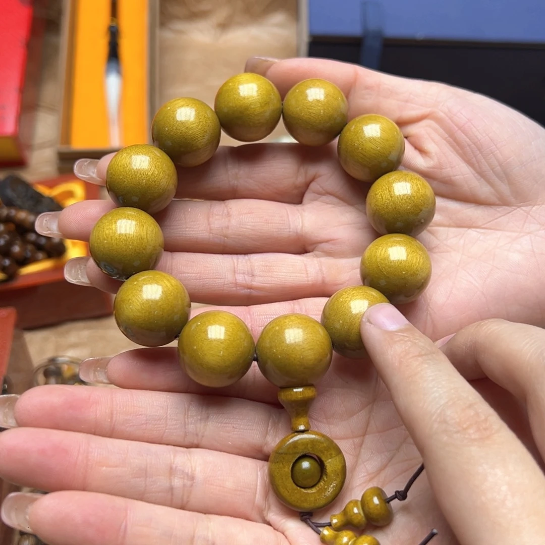 大叶紫檀（黑酸枝木类）