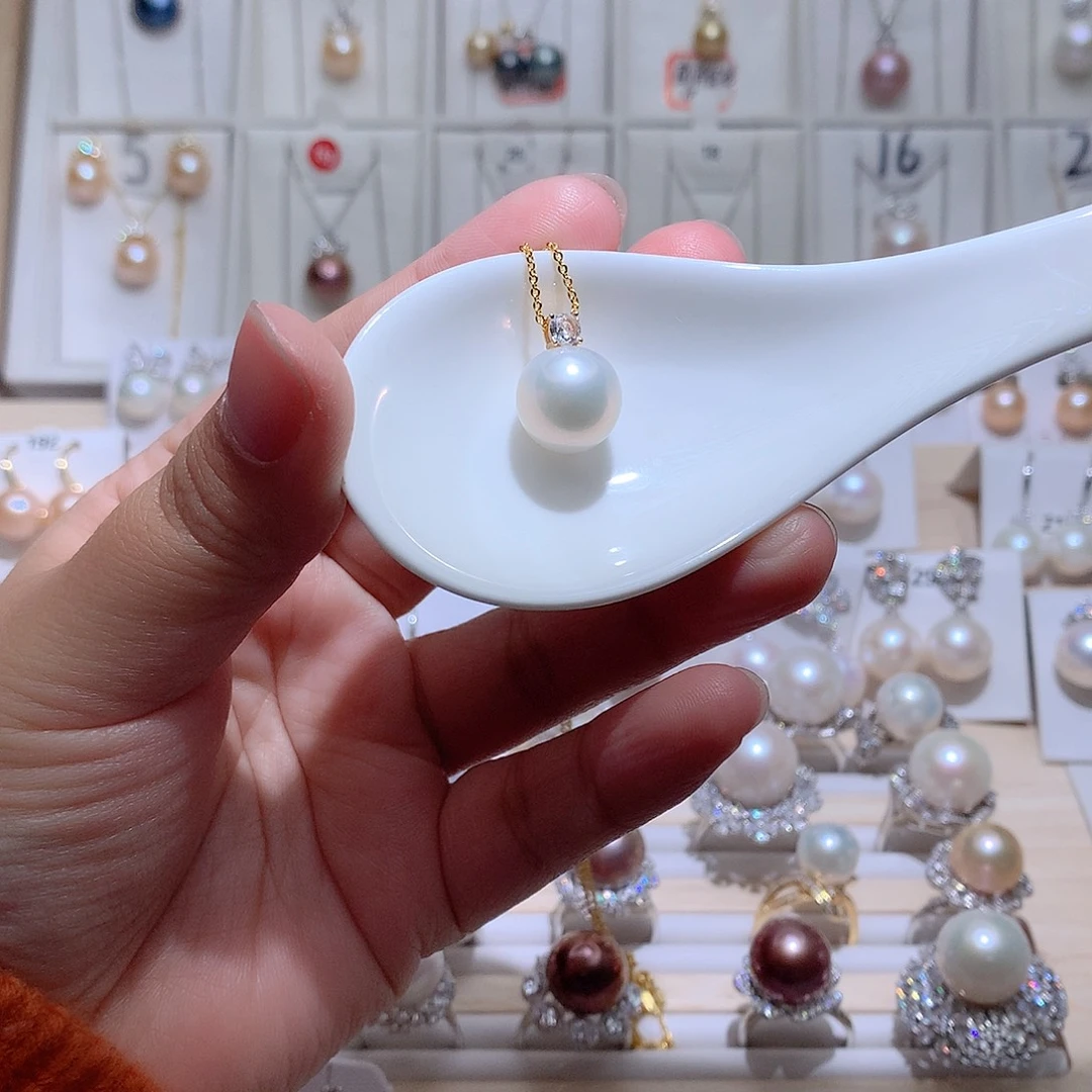 淡水珍珠吊坠(赠链)银S925镶嵌CC12.4mm