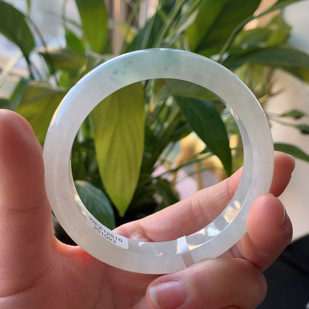 翡翠未镶嵌手镯天然翡翠手镯