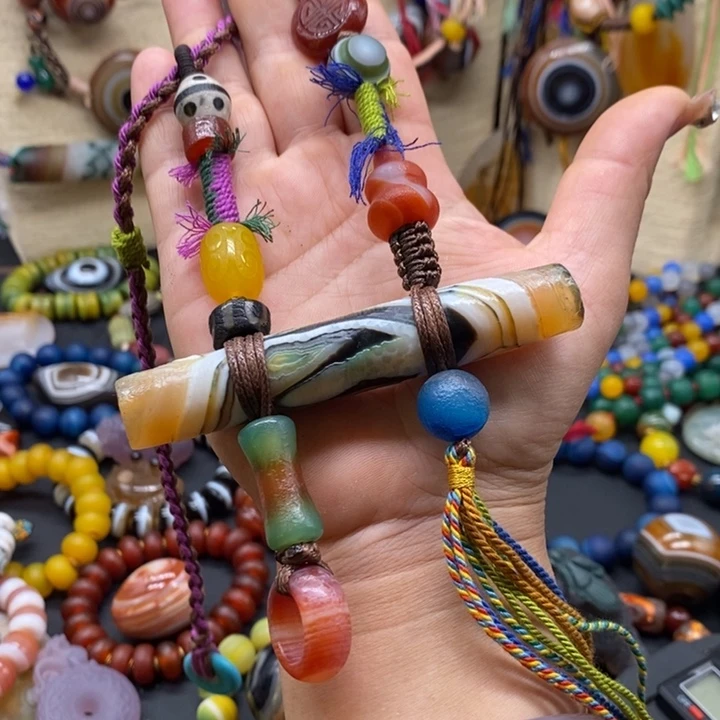 玛瑙/玉髓颈饰未镶嵌