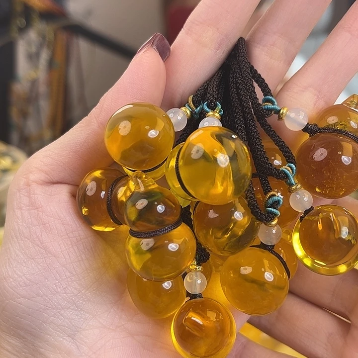裸石琥珀未镶嵌多样性发一葫芦4.5-5.5g
