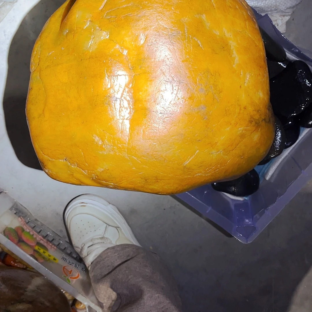 丘***生新疆戈壁金丝玉玉