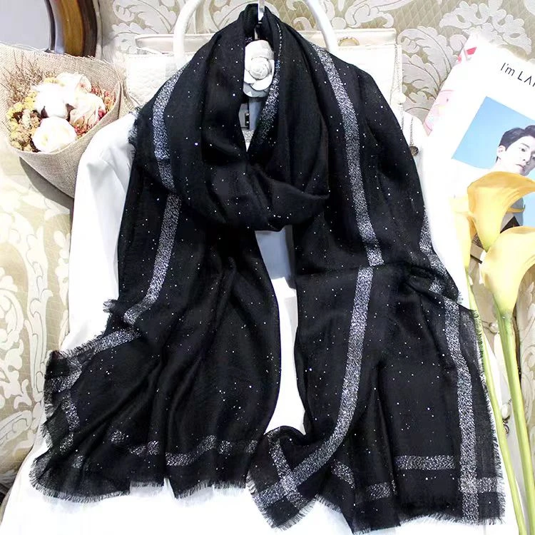 4号 哥 马家围巾