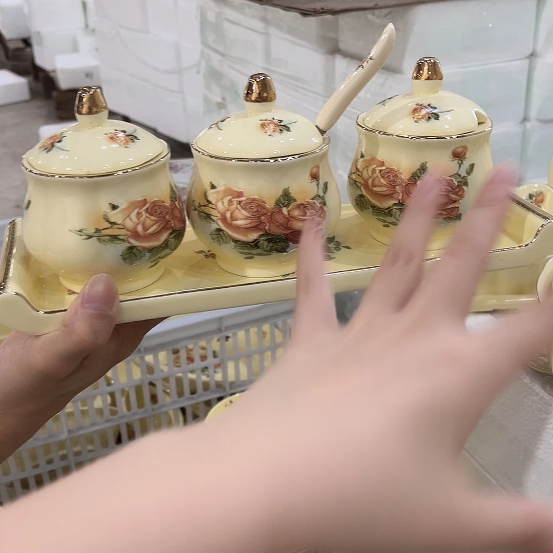 星博陶瓷有限公司