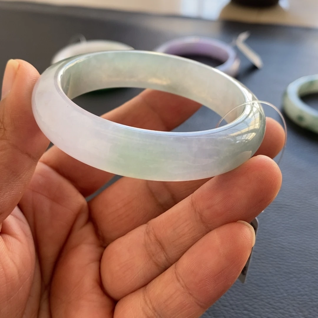 翡翠未镶嵌手镯天然翡翠手镯