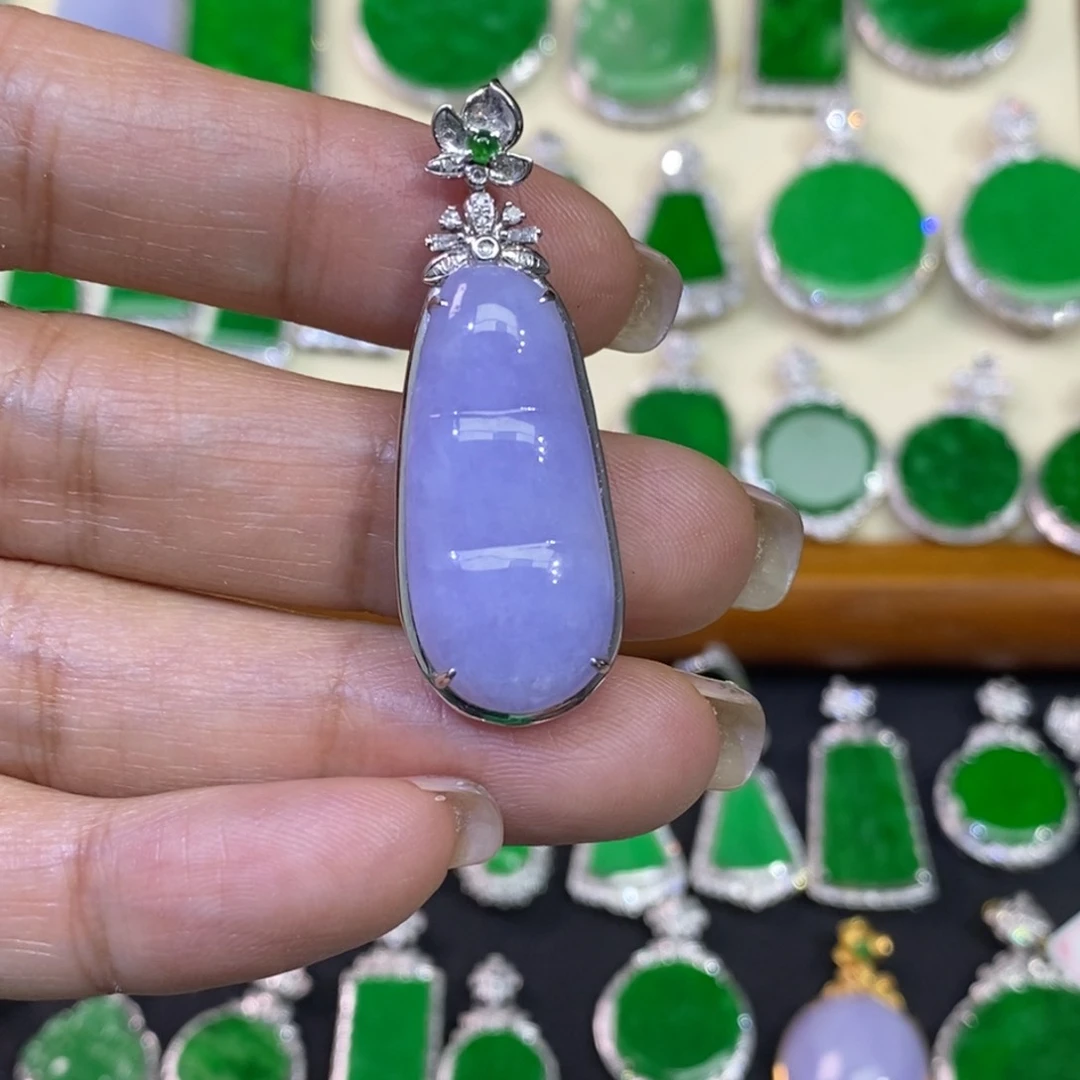 翡翠吊坠(不含链)18K金镶嵌吊坠