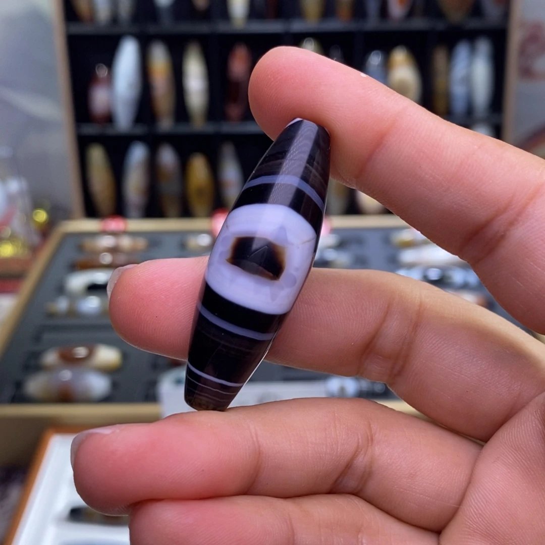 合金颈饰玛瑙/玉髓