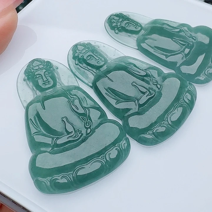 颈饰未镶嵌翡翠天然的A货翡翠多样性发其一