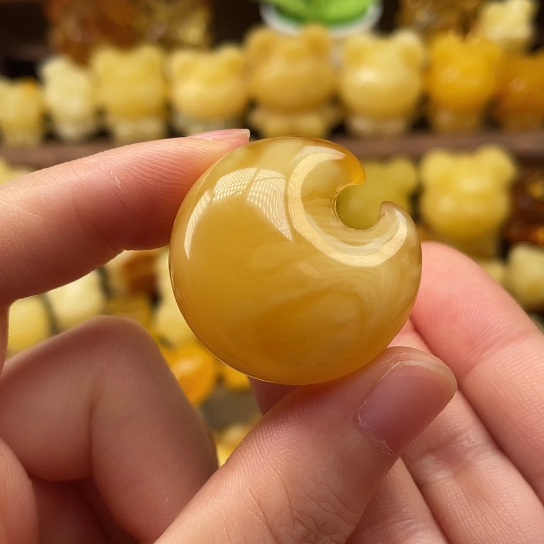琥珀未镶嵌珠宝奇石