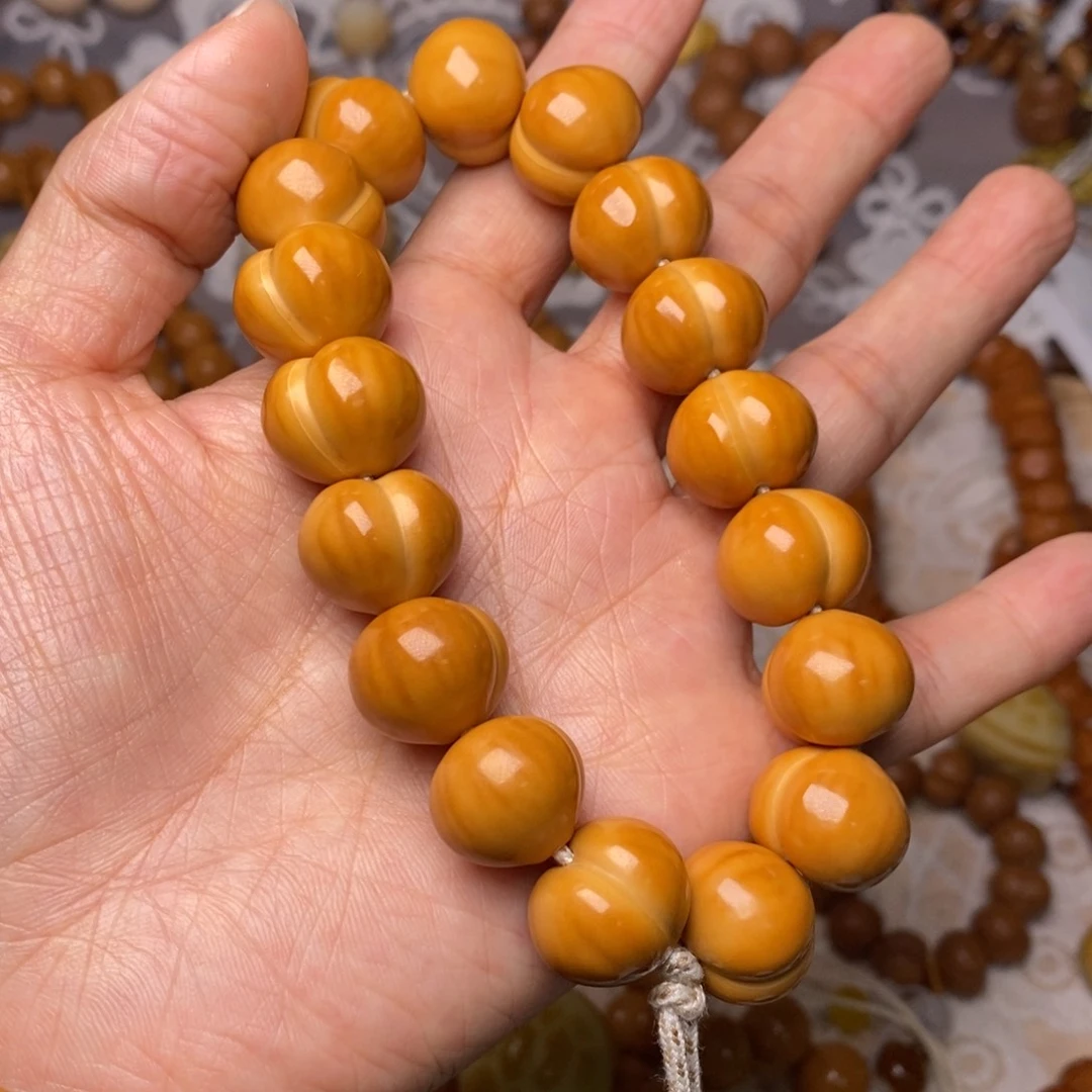 把件猴头核桃柯基屁桃高定