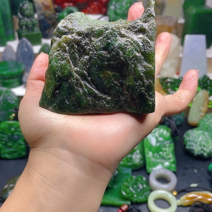 和田玉未镶嵌珠宝半成品