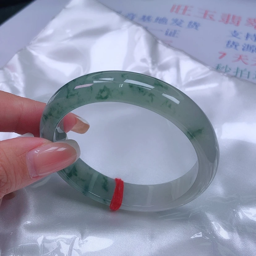 【闪购商品】未镶嵌手镯翡翠5455