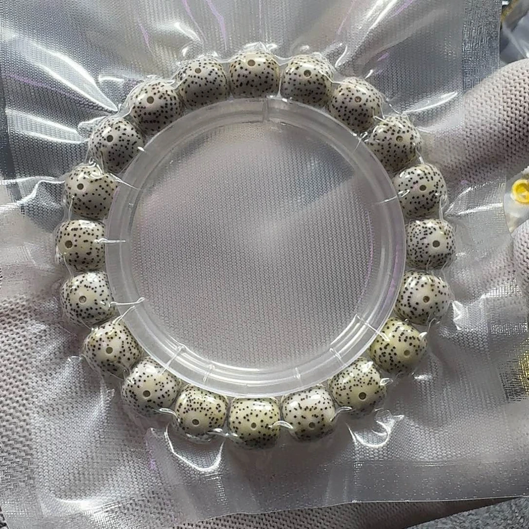 星月菩提手串星月菩提12*11原生态（氧化走色）