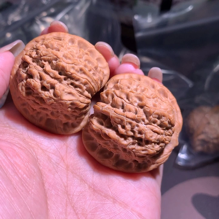 文玩核桃吊坠【*】107血麒麟