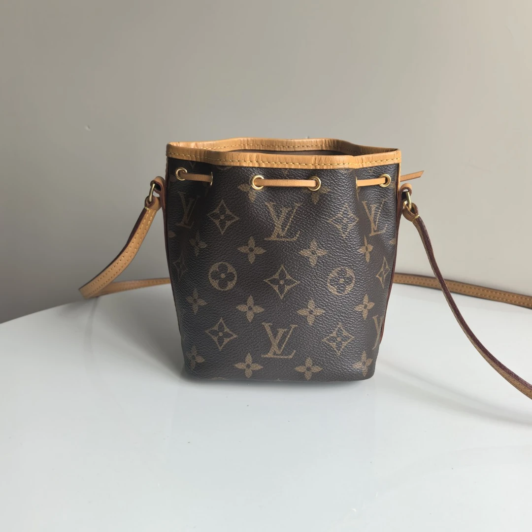 99新 LouisVuitton/路易威登 老花nano抽绳小水桶包