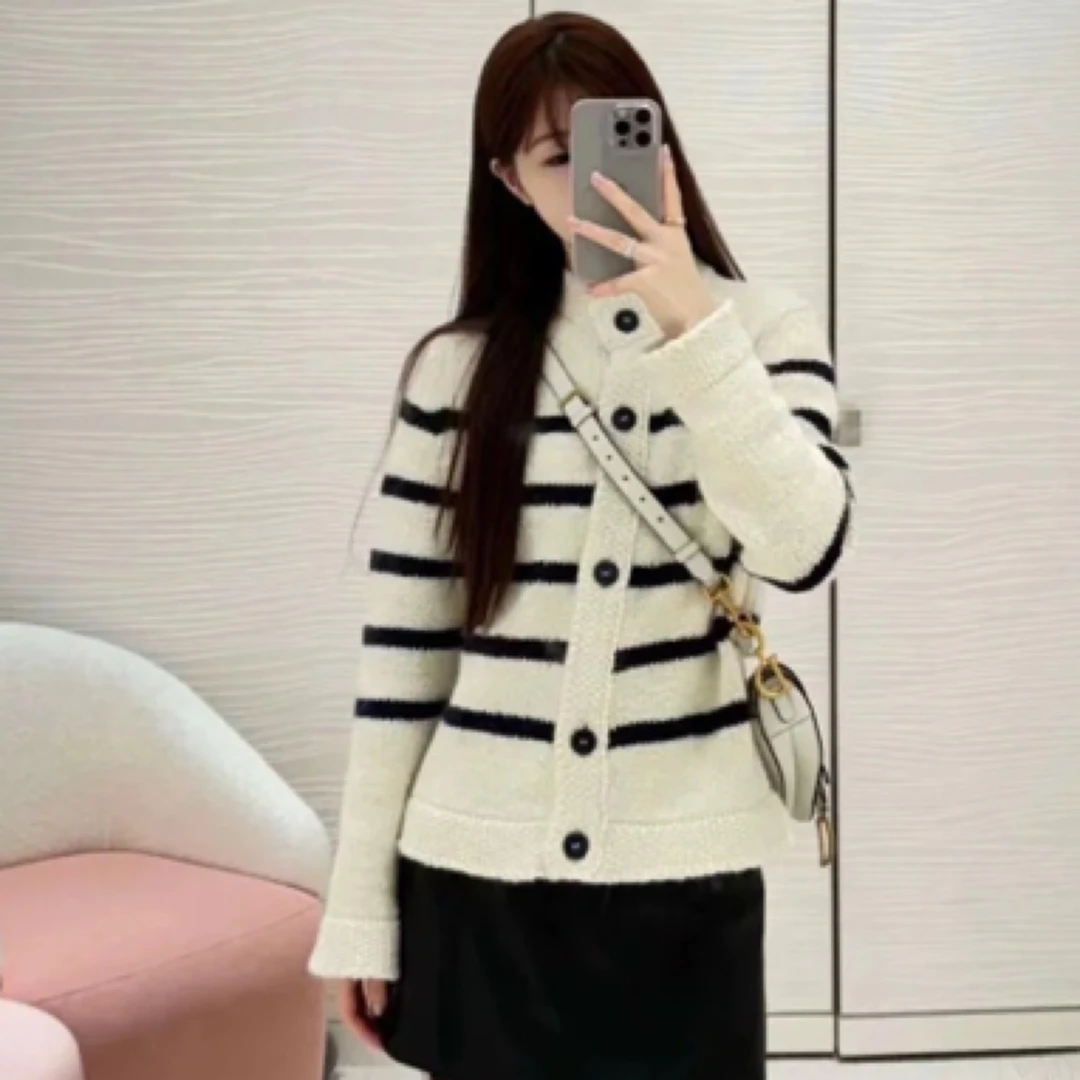 未使用 DIOR/迪奥 新款标语logo羊毛外套/38码/全新带吊/31736