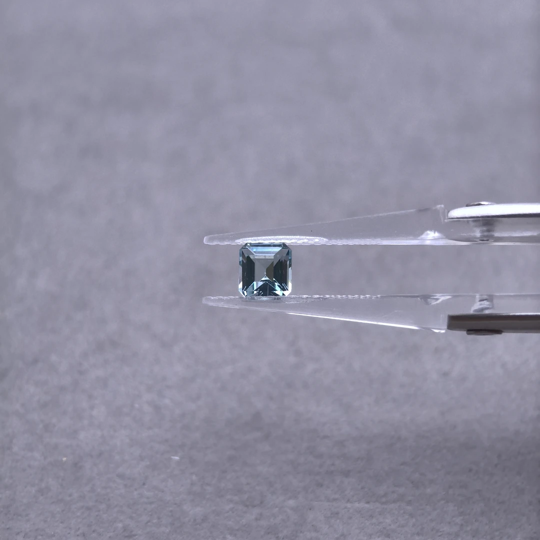 S 海蓝宝-0.8ct（01078402）0702