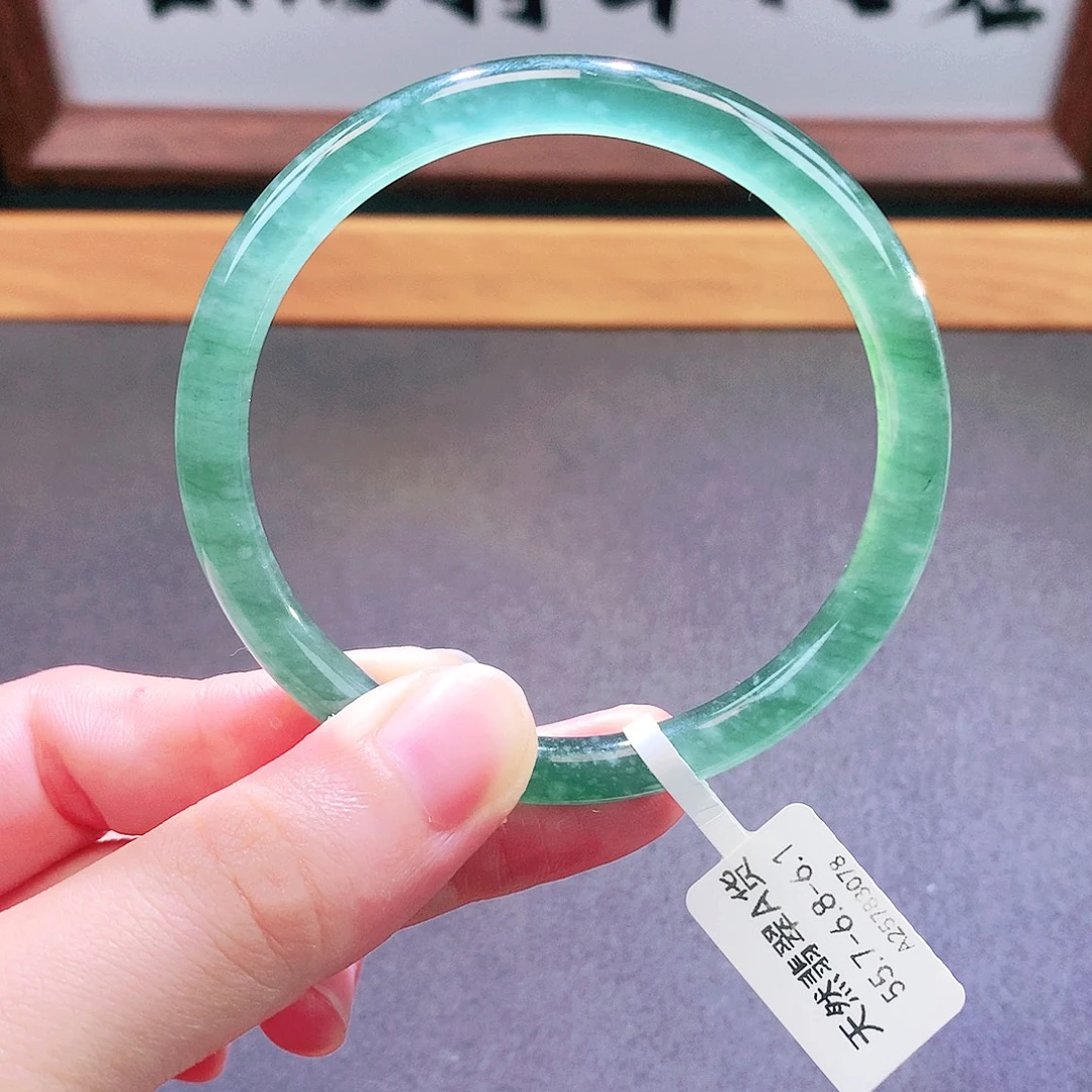 翡翠未镶嵌手镯天然翡翠