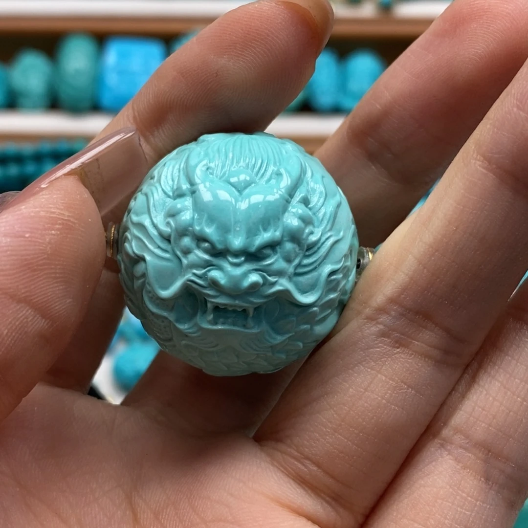 小***睿绿松石未镶嵌颈饰