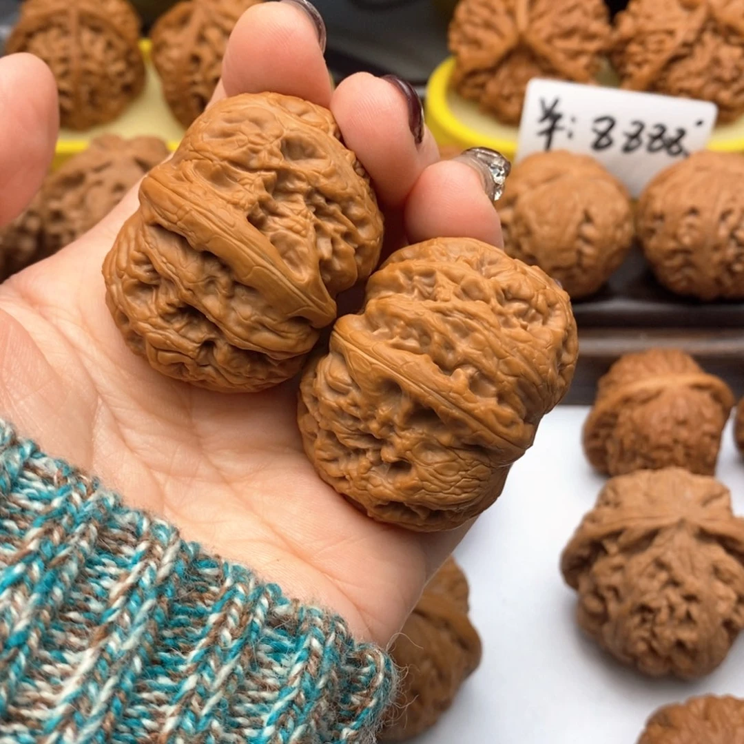 鱼***神把件文玩核桃207号元宝