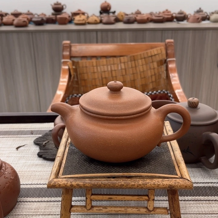 茶壶紫砂红降坡手机工制作仿古