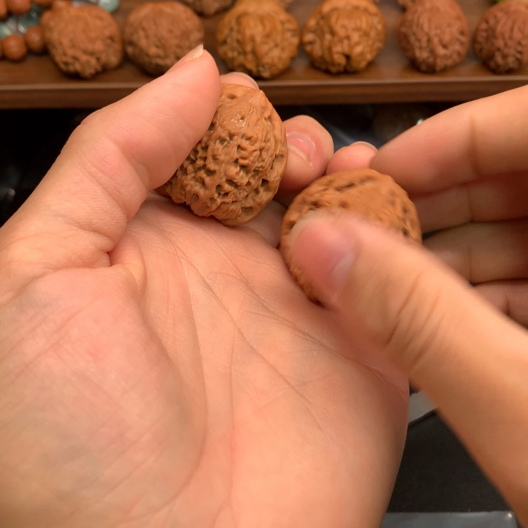 我***手文玩核桃手串36南疆