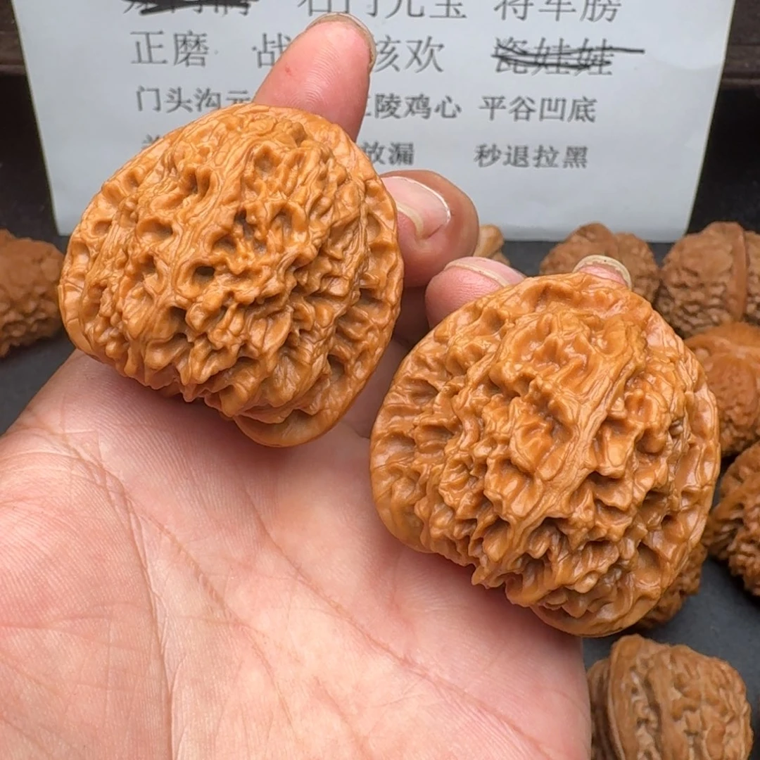 ****学桃核吊坠逐鹿南疆