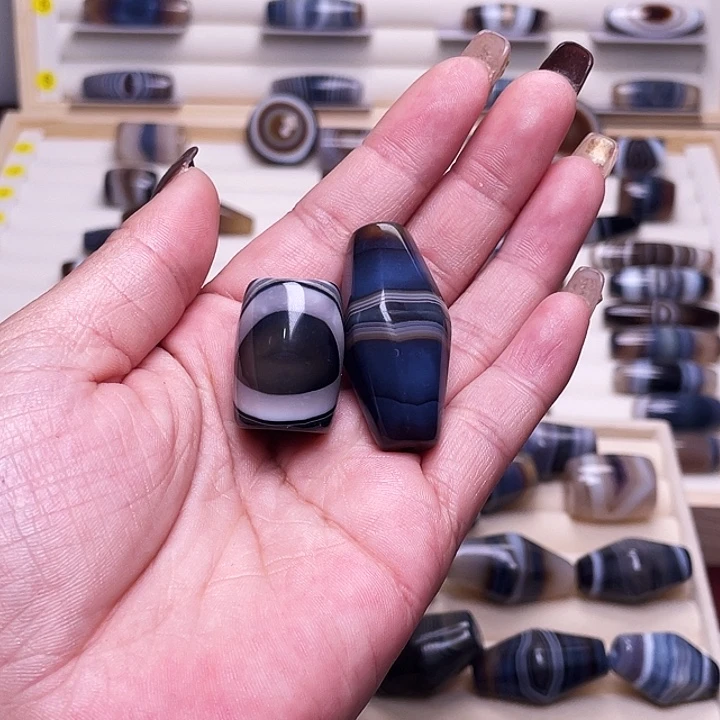 江***墙玛瑙/玉髓未镶嵌颈饰