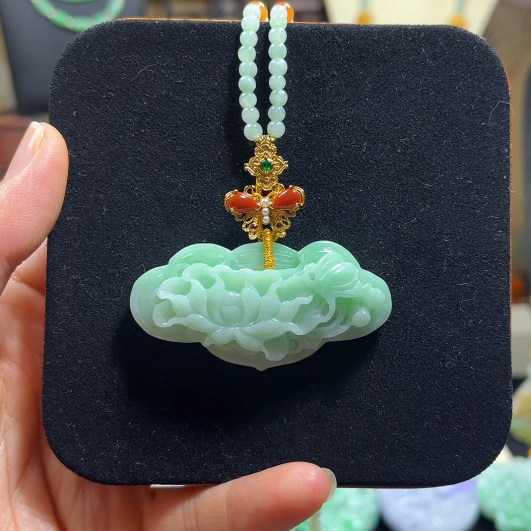 翡翠未镶嵌颈饰天然翡翠