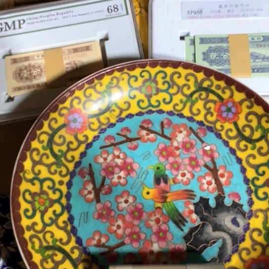 盘花瓶摆件创意产业