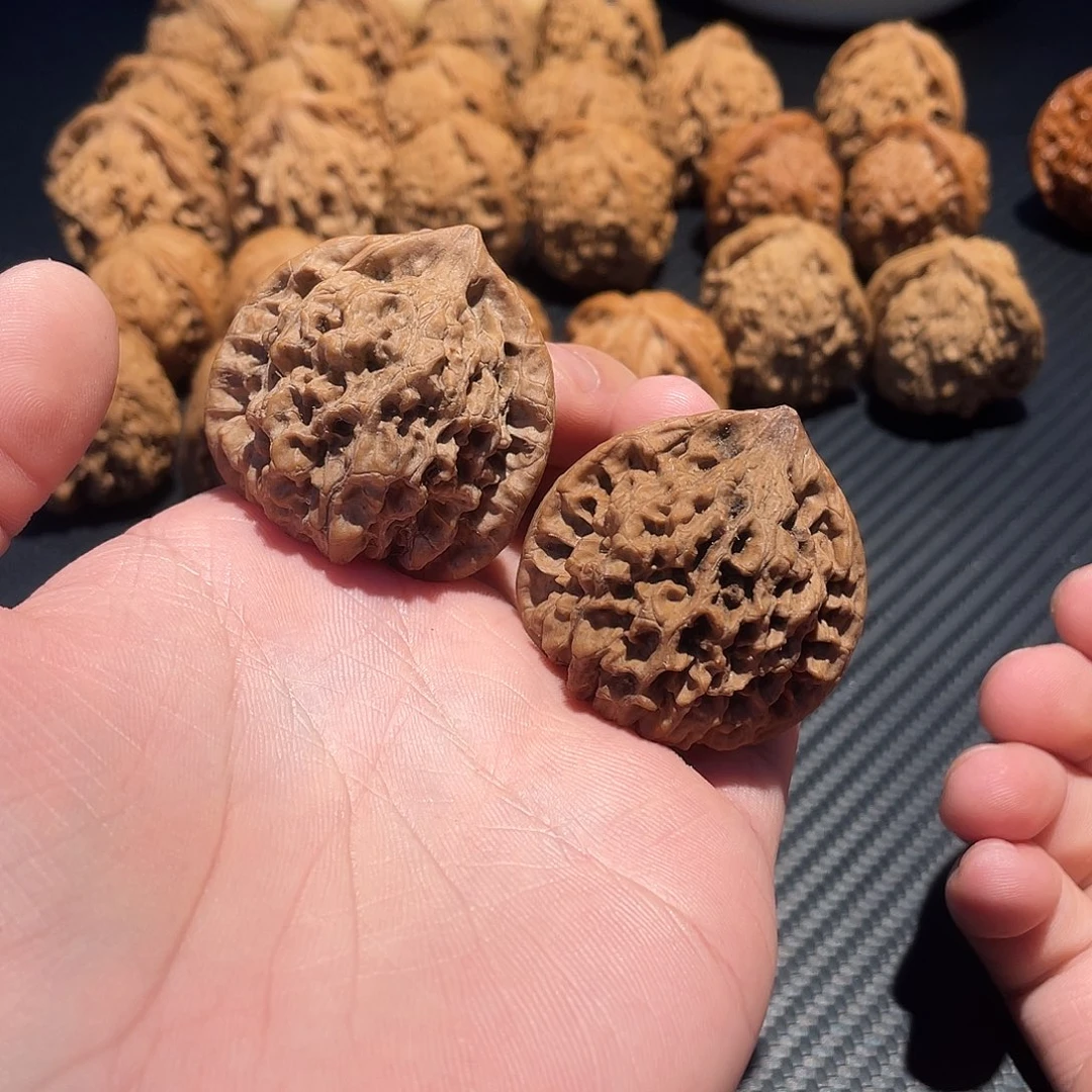 呜***.吊坠文玩核桃官帽