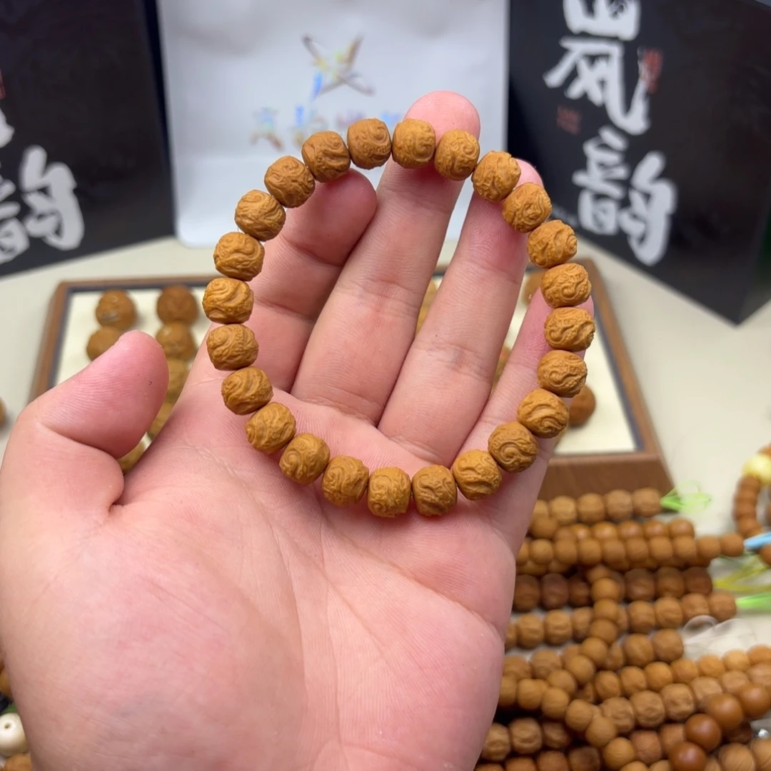 吊坠猴头核桃玄鸟