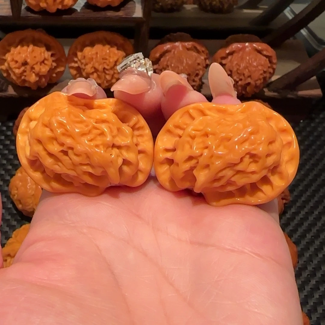 文玩核桃吊坠鸳鸯40精品0196