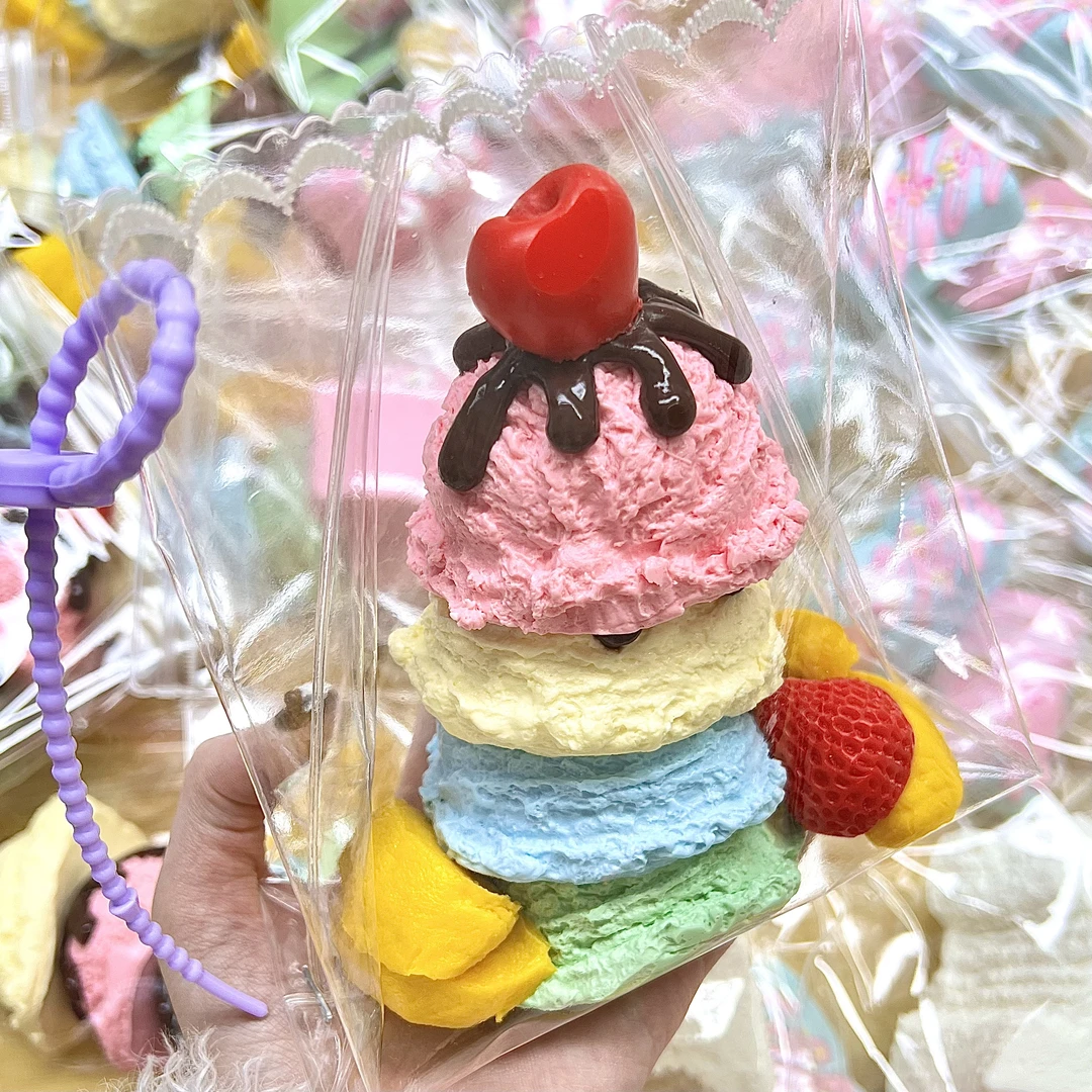 冰淇淋车手工捏捏仿真玩具