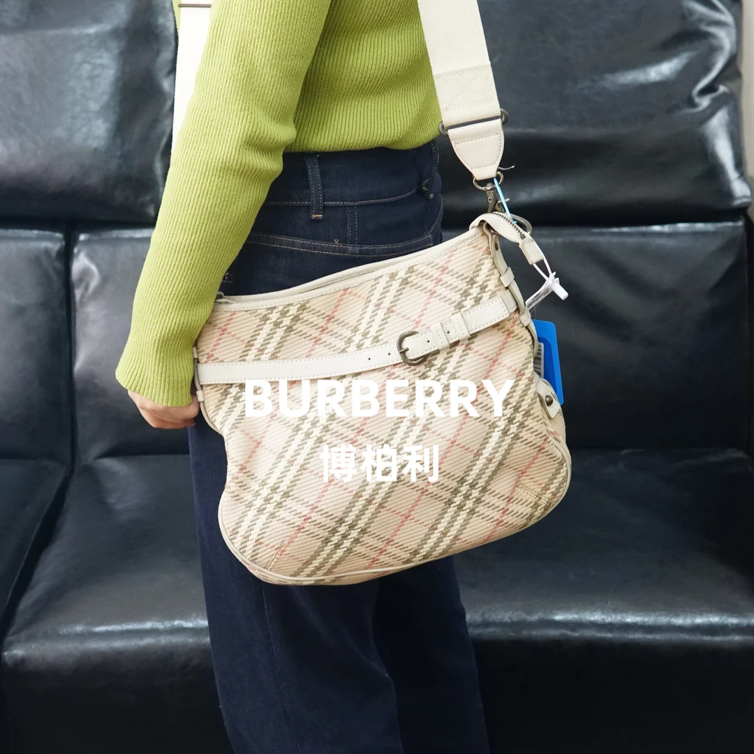 95新 BURBERRY/博柏利 巴宝莉/格纹斜挎包/ZS12617089/7089