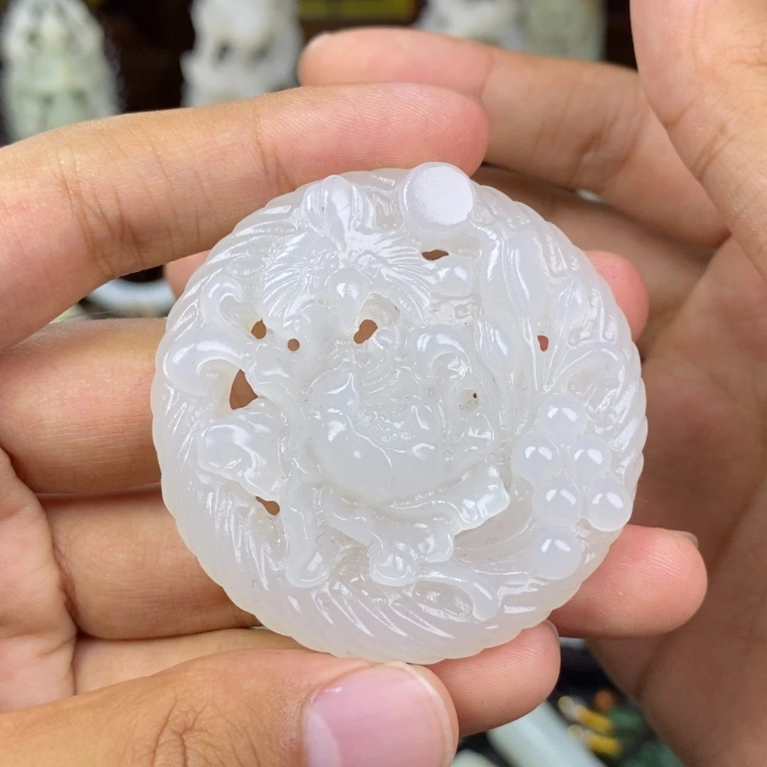 未镶嵌和田玉挂件