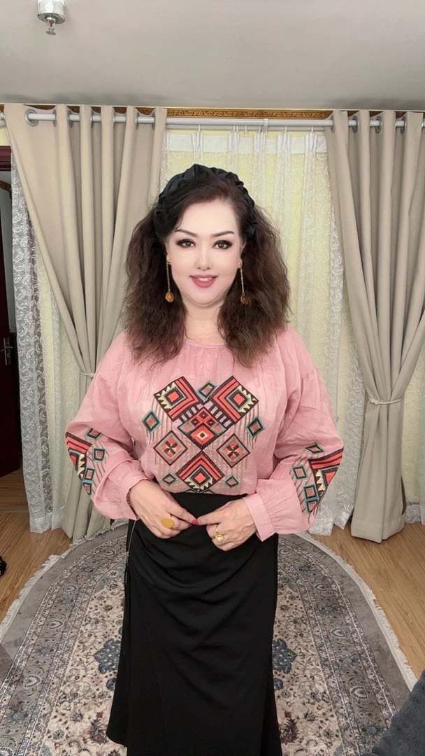 tian se ma  koptela 上衣