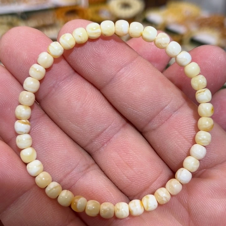 琥珀未镶嵌手链微瑕00005.0mm