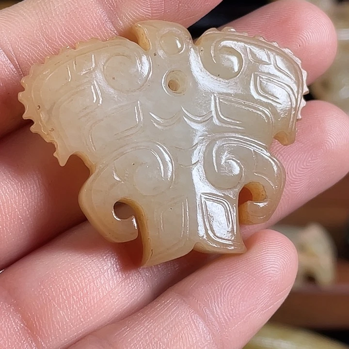 和田玉未镶嵌挂件