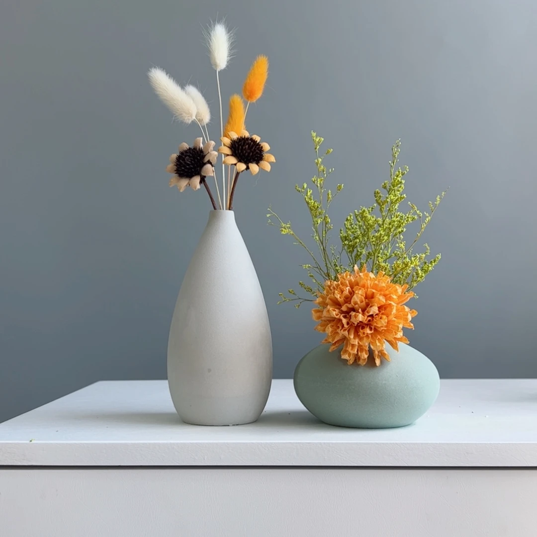 摆件陶瓷小花瓶摆件含花总高约20-30cm