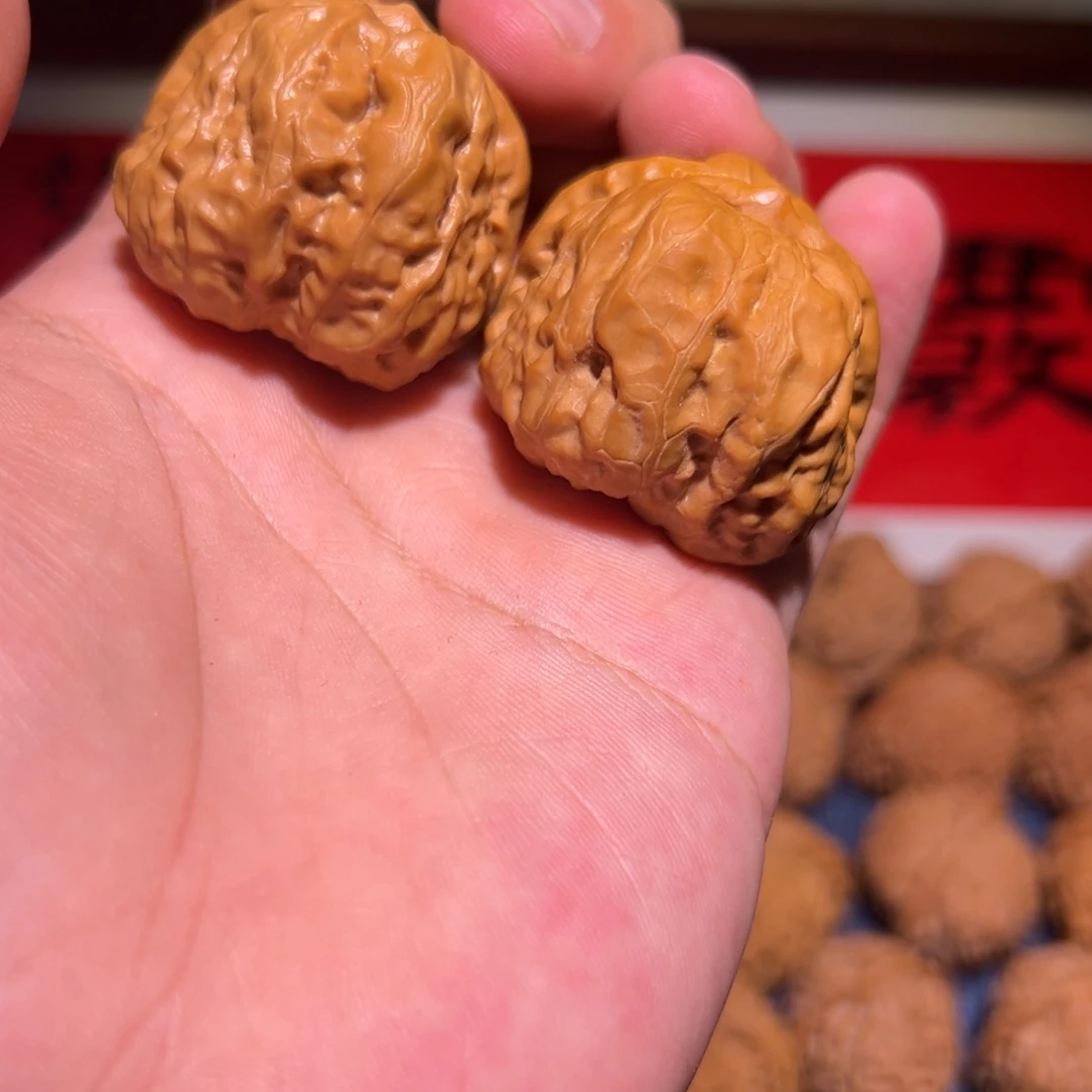 文玩核桃吊坠37蛤蟆头一对，福利大漏