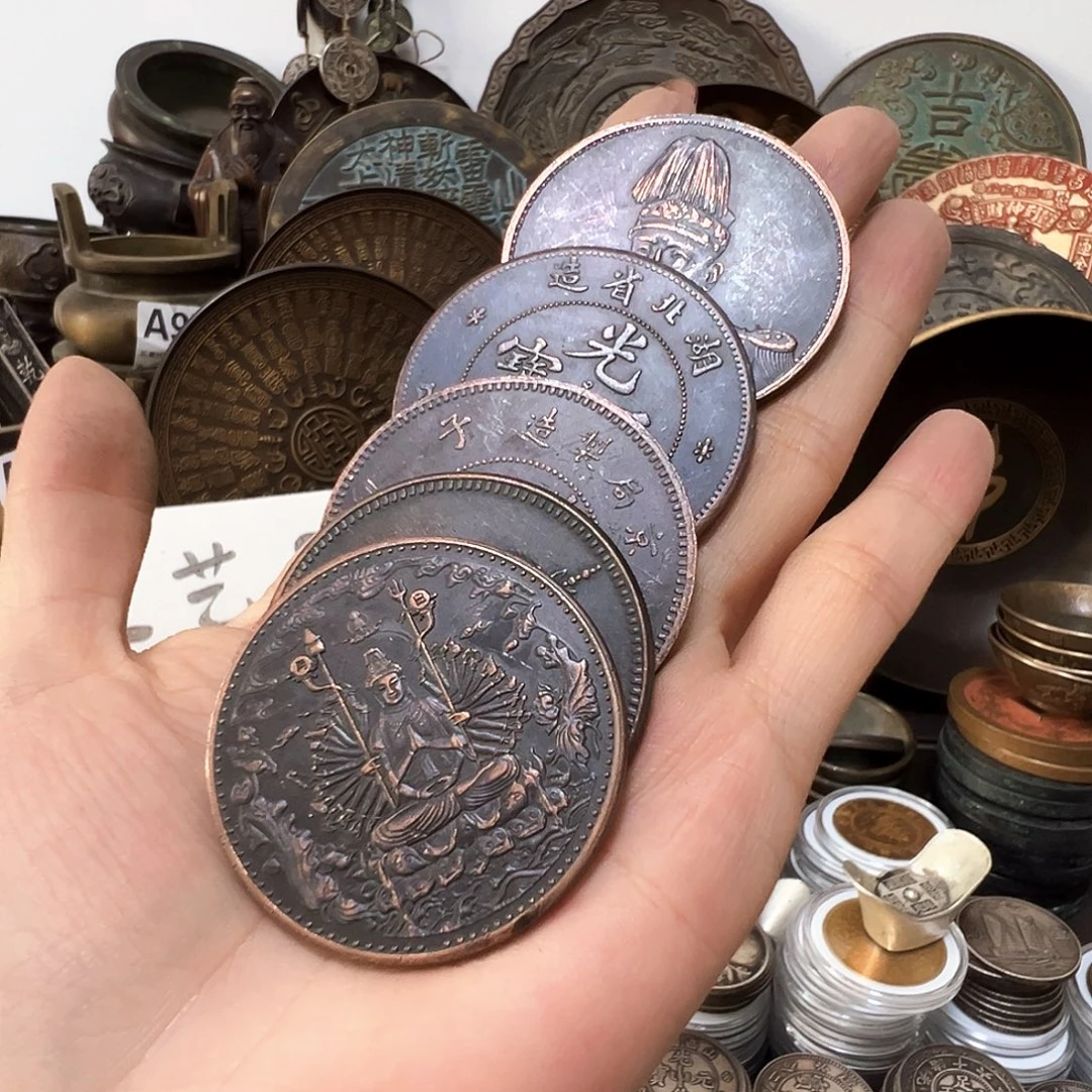 金属复古风格摆件
