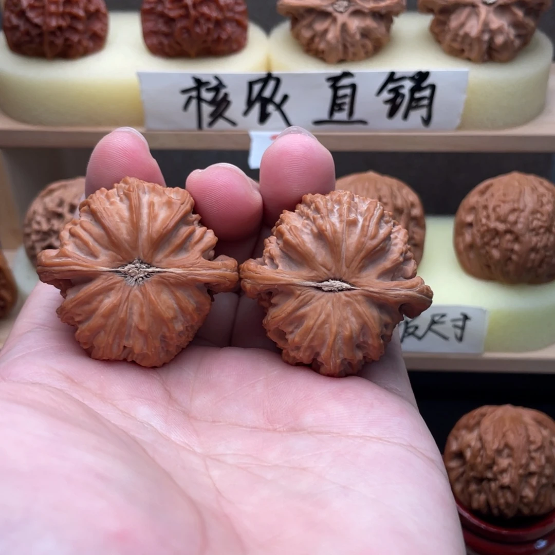 吊坠文玩核桃全品白狮子40➕交友价