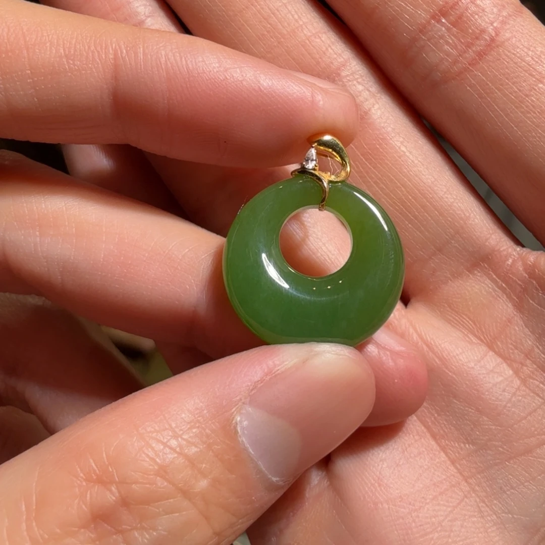 和田玉18K金镶嵌颈饰14巴哥代购不退多样性发其一