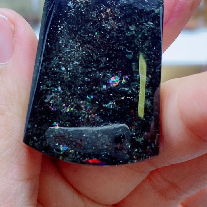 水晶颈饰未镶嵌快*水晶