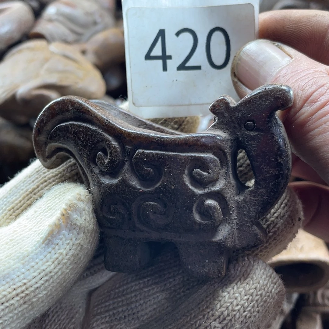 和田玉（糖玉）未镶嵌挂件